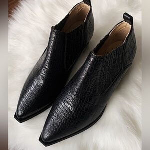 Women's Frank and Oak Black Leather Alligator Print Boots Black Size 8.5